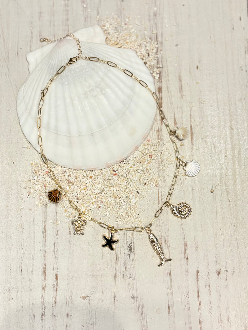 Girty's Key Select necklace/ friends of the sea