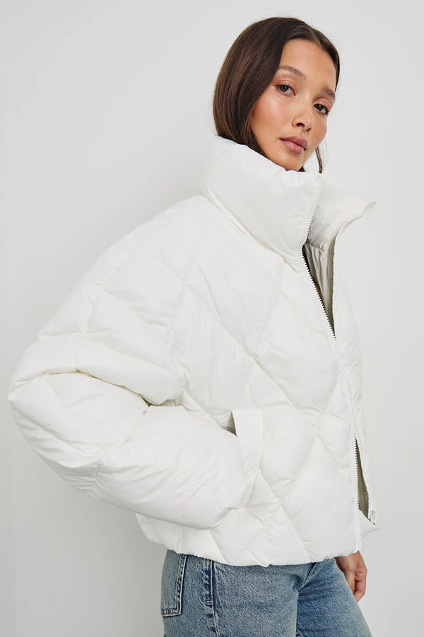 Summit Jacket Ivory