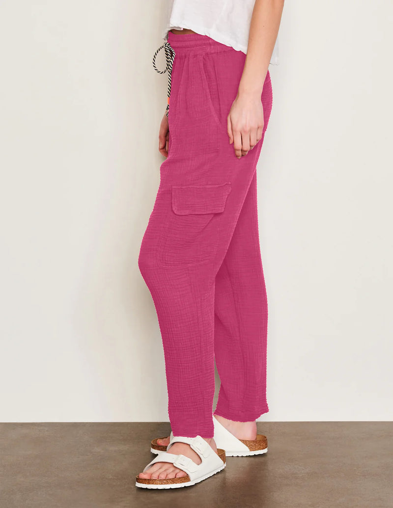 WOMEN'S EASY CARGO IN CRANBERRY