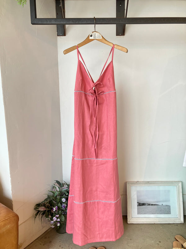 TWOKEYS  LINEN DRESS 🩷Camellia pink