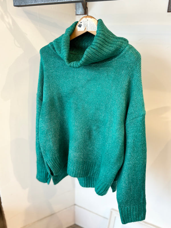 MIRACLE /TURTLE NECK KNIT /Green