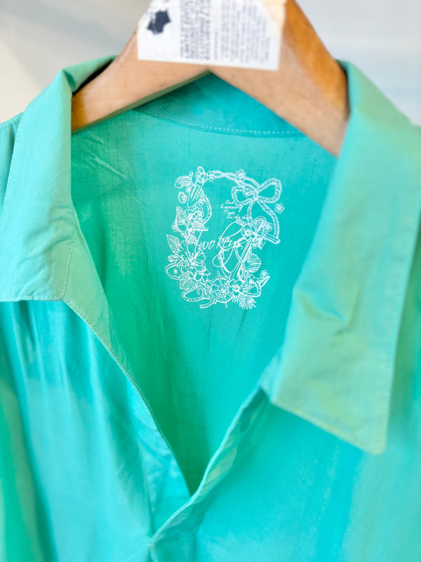 TWOKEYS/  shirt dress /emerald Green