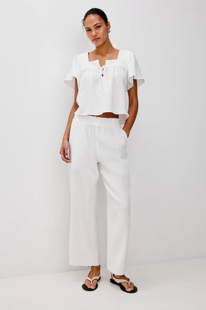 Casie Top White