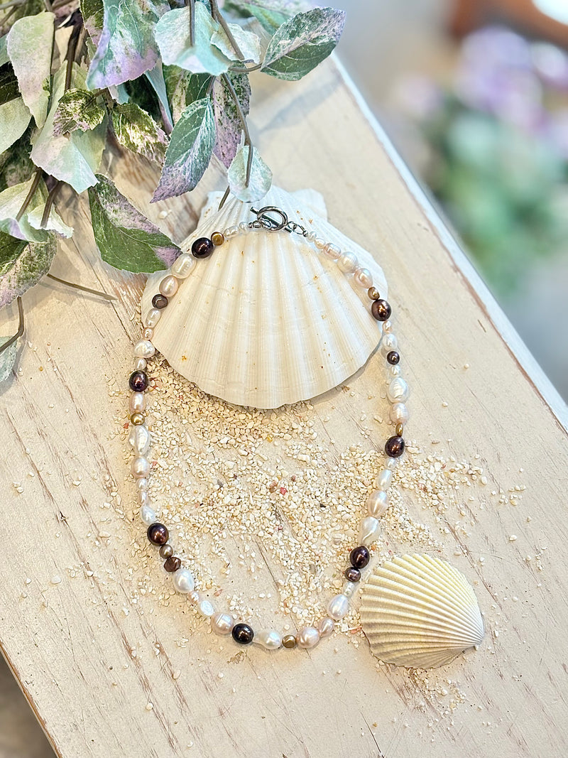 Girty's Key Select  「moyul」　　 freshwater pearl /brown