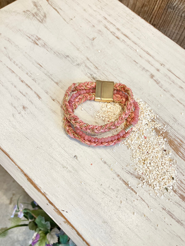 Girty's Keyselect /PINK color magnet bracelet