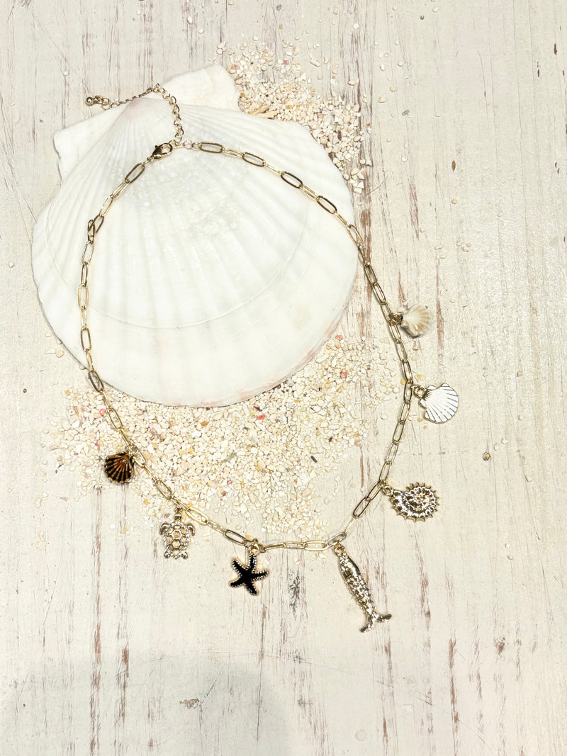 Girty's Key Select necklace/ friends of the sea