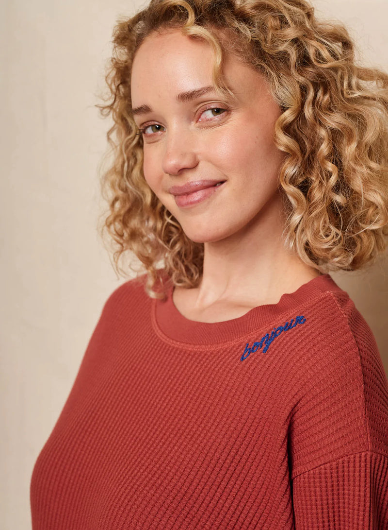 WOMEN'S BONJOUR EMBROIDERY OVERSIZED POPOVER IN BURNT BRICK