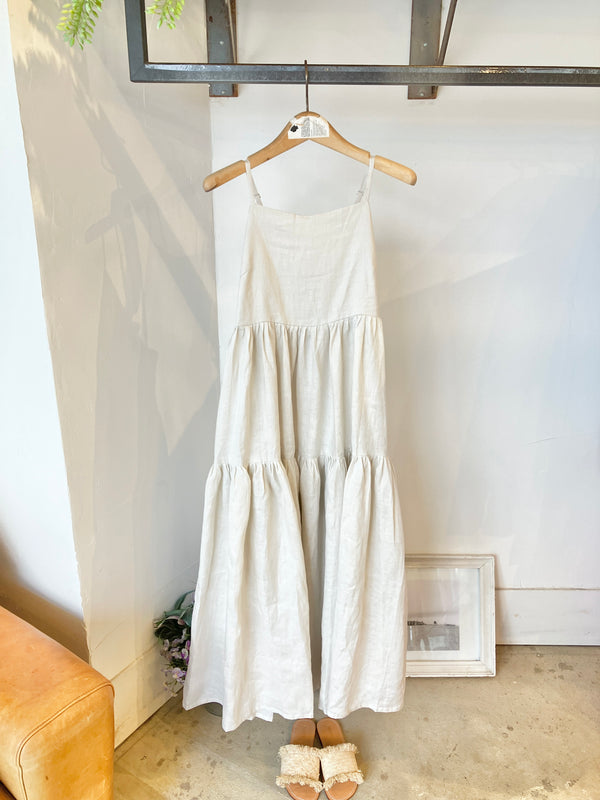 TWOKEYS  /SHIRRING CAMI  DRESS /NATURAL🤍