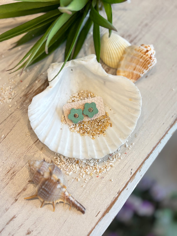 Girtyskey Select/PIERCE PastelGreen Flower