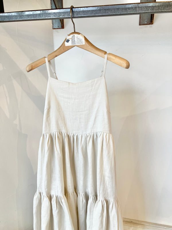 TWOKEYS  /SHIRRING CAMI  DRESS /NATURAL🤍
