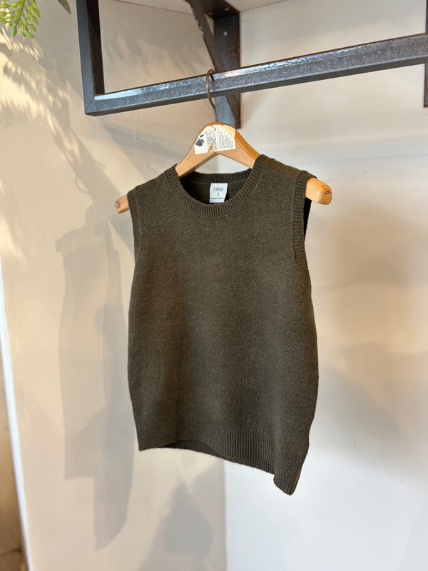 CIELO Knit Top / khaki
