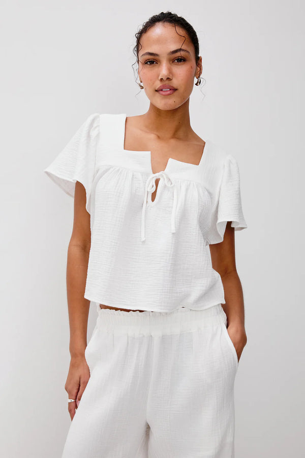 Casie Top White