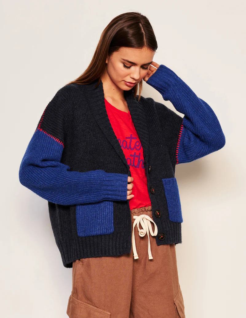 WOMEN'S SHAWL COLLAR CARDI IN DEEP NAVY