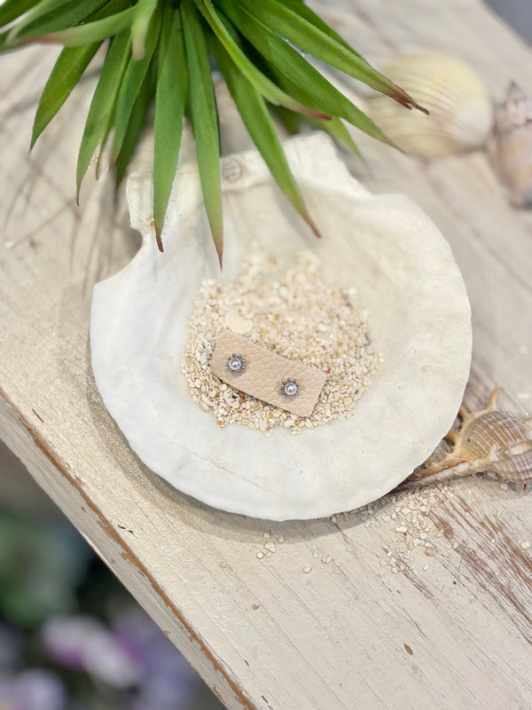 Girtyskey Select/PIERCE/Pearl  flower