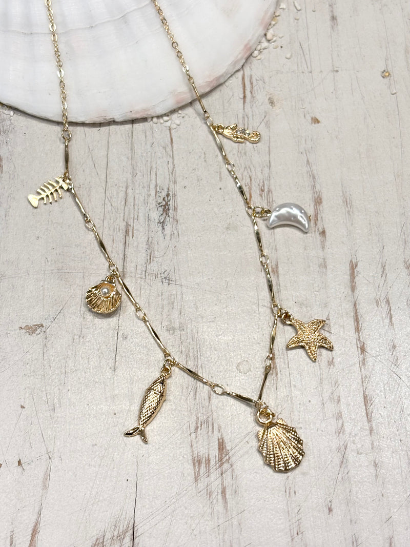 Girty's Key Select necklace/marine life