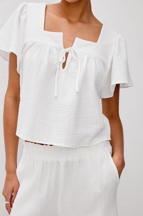 Casie Top White