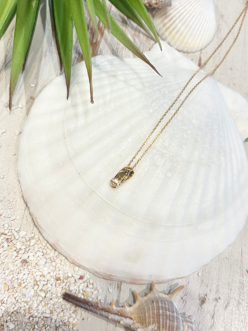 Girty's Key Select/ Keep Calm & Flip Flop On GOLD