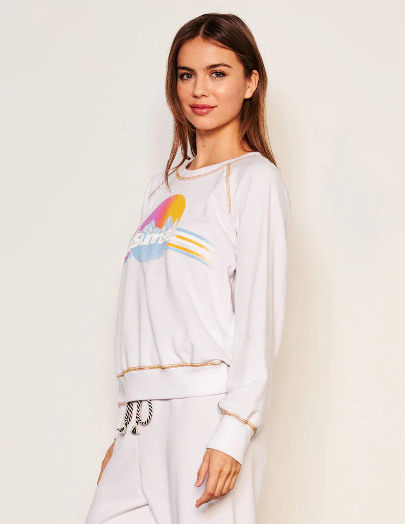 WOMEN'S SUNRISE RAGLAN SWEATSHIRT IN OPTIC WHITE