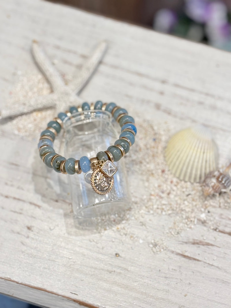 Girty's Keyselect bracelet /coin charm Perl BLUE