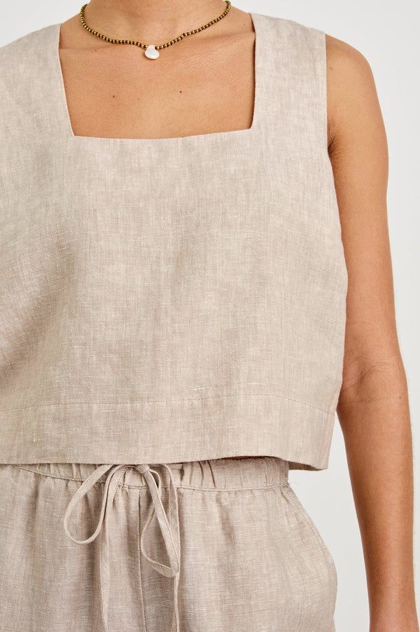 Akira Top Heathered Flax